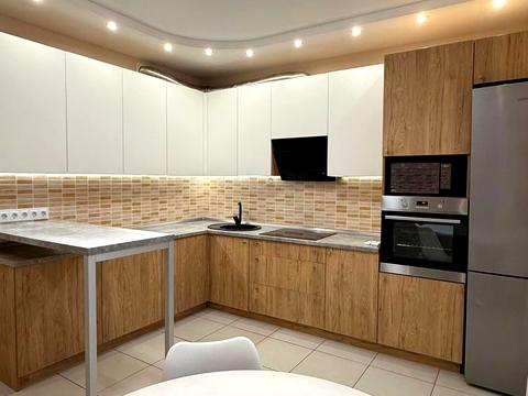 квартира за адресою Михайла Максимовича вул. (Онуфрія Трутенка), 32-Б