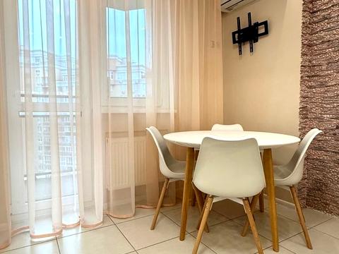 квартира за адресою Михайла Максимовича вул. (Онуфрія Трутенка), 32-Б