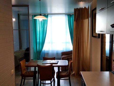 квартира за адресою Дніпровська набережна вул., 15-Є