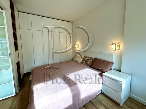 квартира за адресою Салютна вул., 2к1