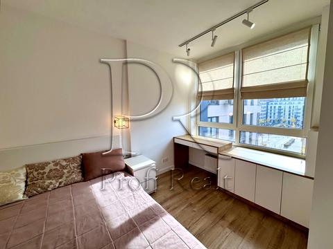 квартира за адресою Салютна вул., 2к1