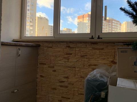 квартира за адресою Софії Русової вул., 1