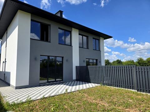 будинок за адресою Абрикосова вул.