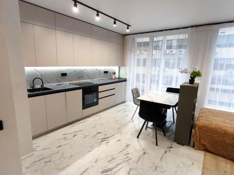 квартира за адресою Євгена Коновальця вул., 37-А