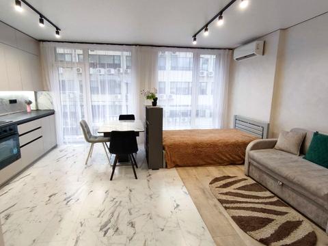 квартира за адресою Євгена Коновальця вул., 37-А