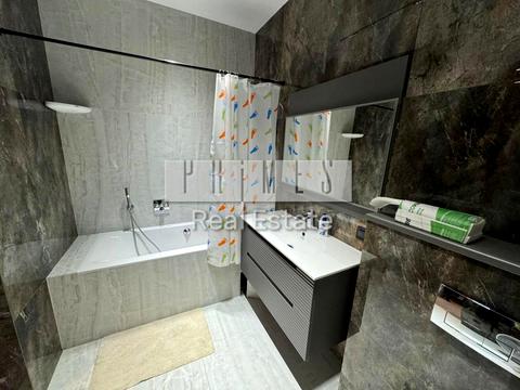 квартира за адресою Андрія Верхогляда вул. (Михайла Драгомирова), 14-А