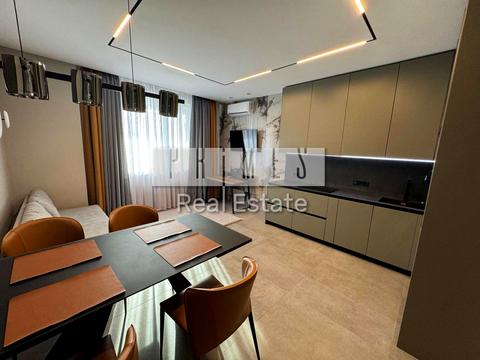 квартира за адресою Андрія Верхогляда вул. (Михайла Драгомирова), 14-А