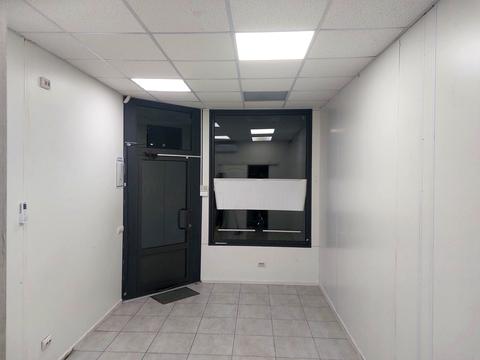 комерційна за адресою Південна вул., 3