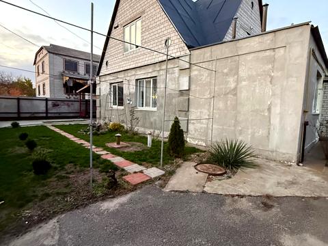 будинок за адресою Шкільна