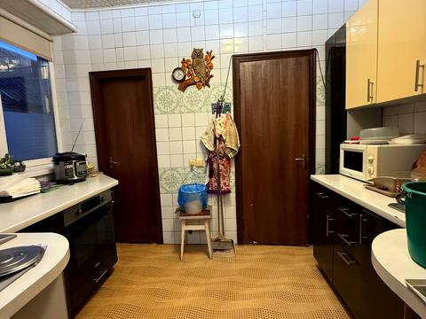 будинок за адресою Шкільна