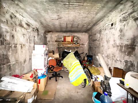 коммерческая по адресу Морозова ул., 34