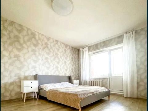 квартира за адресою Драгоманова вул., 12-А