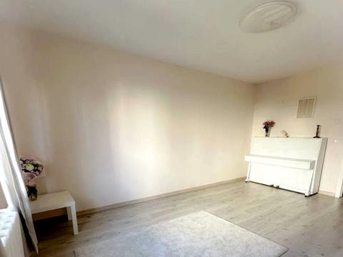 квартира за адресою Драгоманова вул., 12-А