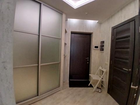 квартира за адресою Анни Ахматової вул., 22