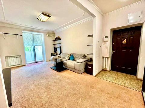 квартира за адресою Святогеоргіївська вул. (Рязанова), 11