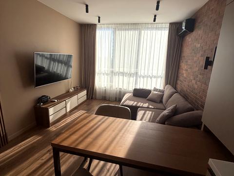 квартира за адресою Олександра Олеся вул., 6а