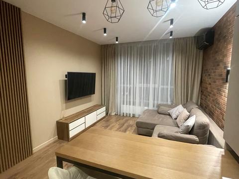 квартира за адресою Олександра Олеся вул., 6а