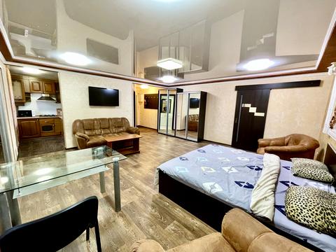 квартира за адресою Кривий Ріг, Героїв АТО вул., 63