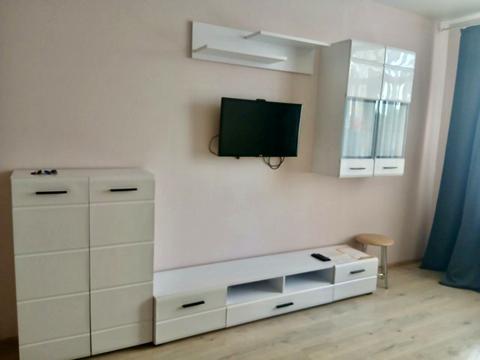 квартира за адресою Сім'ї Кульженків вул. (Петра Дегтяренка), 31-Б