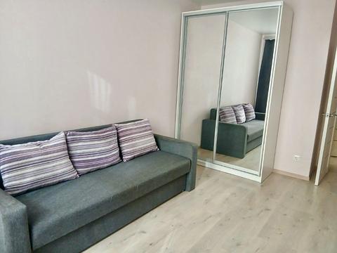 квартира за адресою Сім'ї Кульженків вул. (Петра Дегтяренка), 31-Б