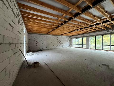 комерційна за адресою Європейська, 1