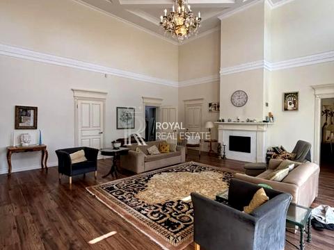 будинок за адресою центральна, 7