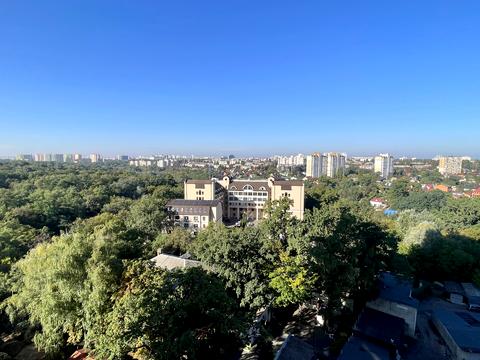 квартира за адресою Авіаконструктора Ігоря Сікорського вул. (Танкова), 4-В