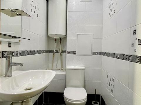 квартира за адресою Авіаконструктора Ігоря Сікорського вул. (Танкова), 4-В