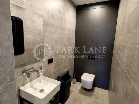 коммерческая по адресу Валерия Лобановского просп., 150-Б