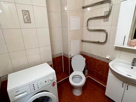 квартира за адресою Регенераторна вул., 4 к1