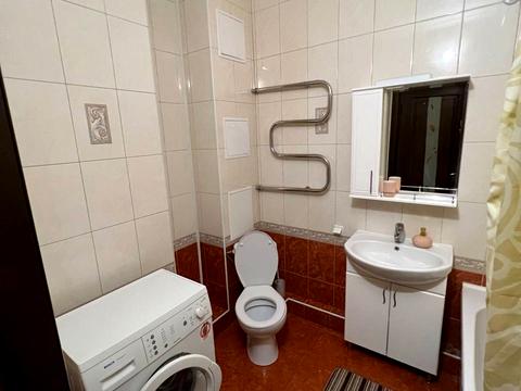 квартира за адресою Регенераторна вул., 4 к1