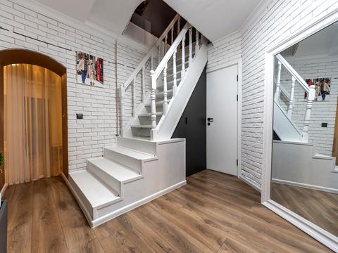 дом по адресу Володимира Дурдуківського ул., 25