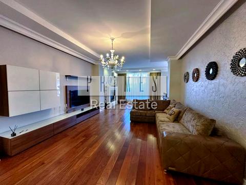 квартира за адресою Андрія Верхогляда вул. (Михайла Драгомирова), 5