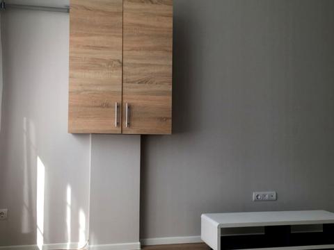 квартира за адресою Дмитра Луценка вул. (Крейсера "Аврора"), 8