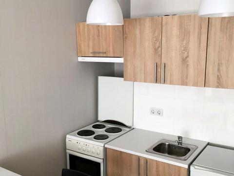 квартира за адресою Дмитра Луценка вул. (Крейсера "Аврора"), 8