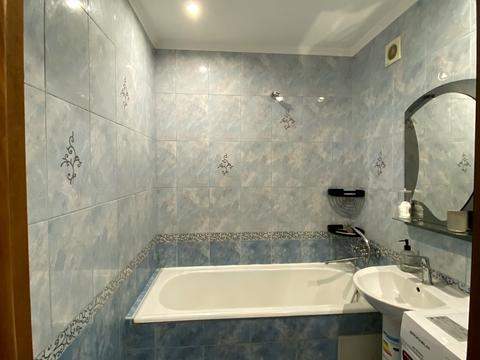 квартира за адресою Володимира Момота вул., 42