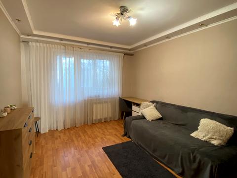 квартира за адресою Володимира Момота вул., 42