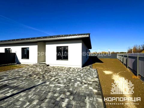 будинок за адресою Петра Угляренка, 1