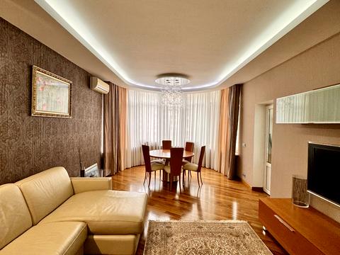 квартира за адресою Дмитрівська вул., 69