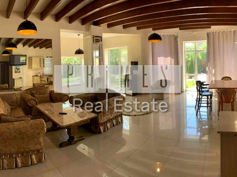 будинок за адресою 162-га Садова вул.