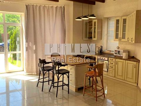 будинок за адресою 162-га Садова вул.