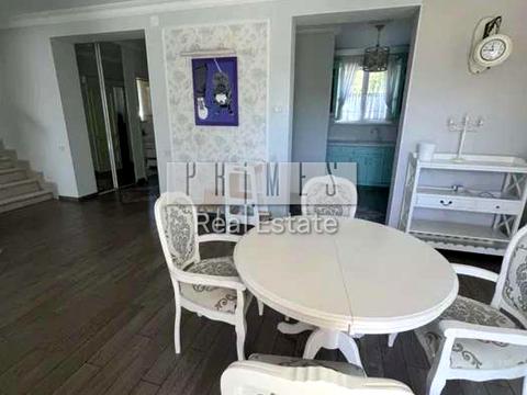 дом по адресу Мирна