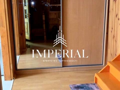 будинок за адресою с. Княжичі, Садова, 6