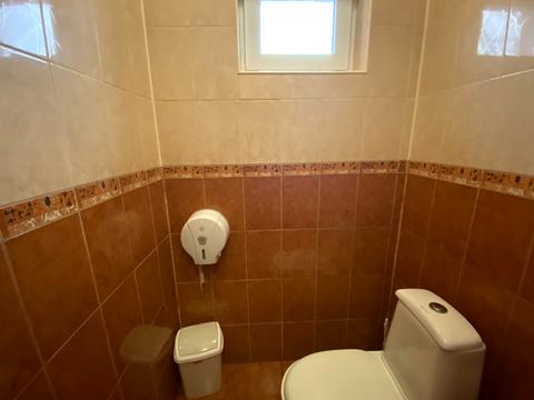 комерційна за адресою Шкільна вул., 13А