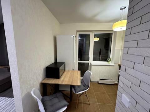 квартира за адресою Олександра Махова вул. (Жолудєва), 1-Г