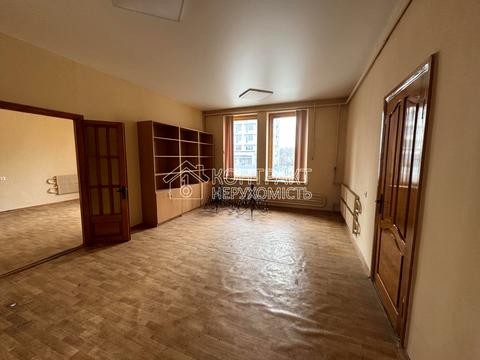 комерційна за адресою Велика Панасівська вул. (Котлова), 68