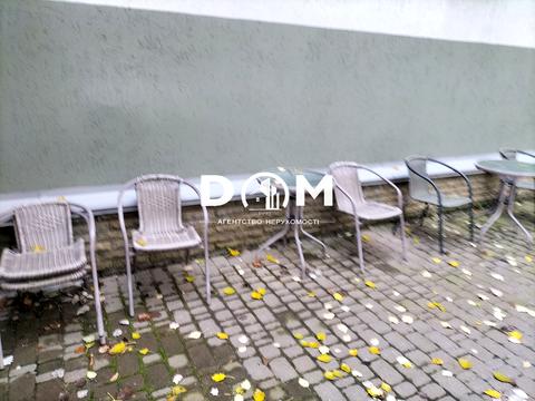 коммерческая по адресу Николая Михновского бульв. (Дружбы Народов), 14-16