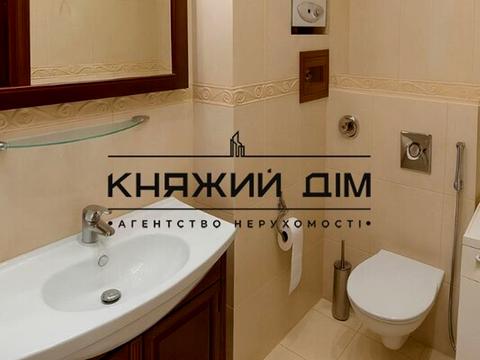 квартира за адресою Князів Острозьких вул. (Московська), 37/2