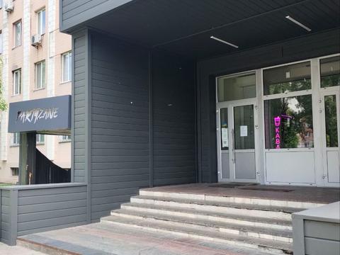 коммерческая по адресу Незалежності бульв. (50 років Жовтня), 14