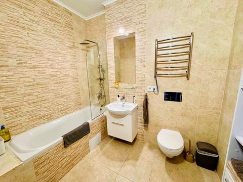 квартира за адресою Гліба Бабіча вул. (Канальна), 8-Б